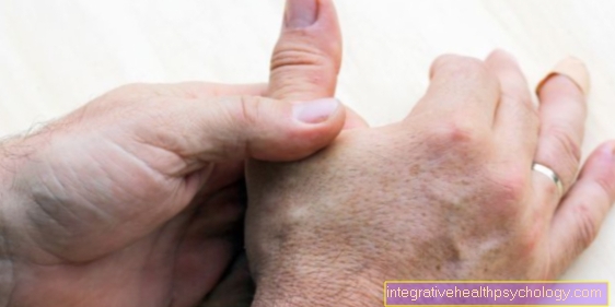 Pain in the metatarsophalangeal joint